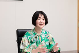 kobayashi-san
